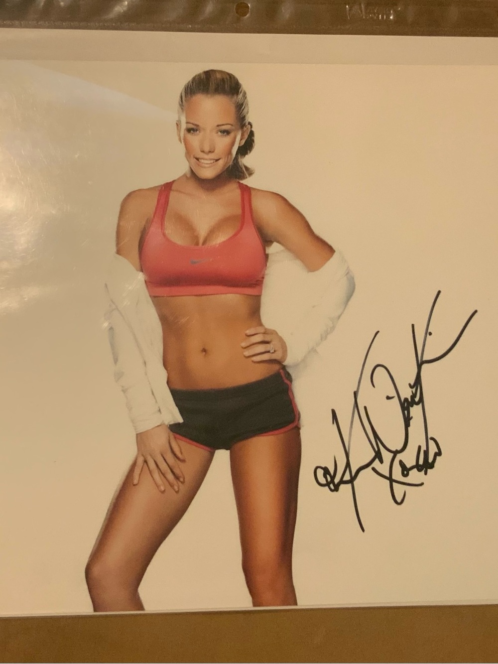 Kendra wikinson autograph